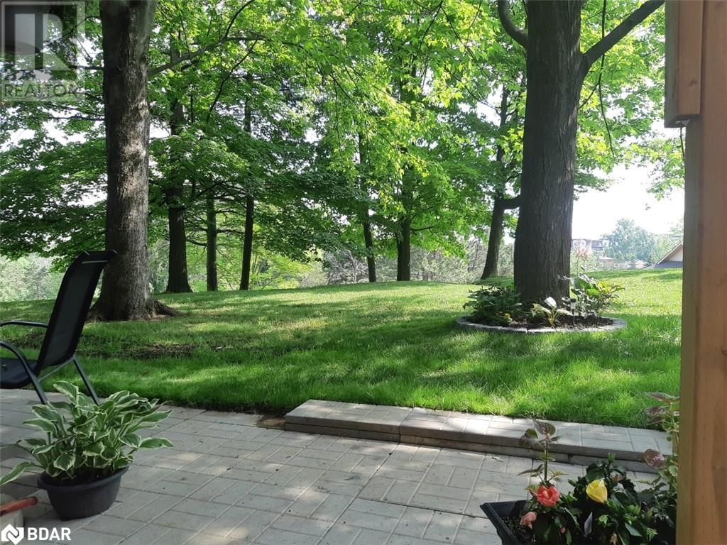 30 Loggers Run Unit# 8, Barrie, Ontario  L4N 6W2 - Photo 5 - 40685485