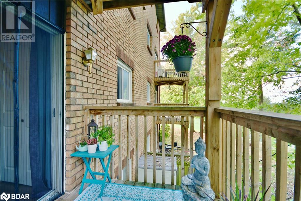 30 Loggers Run Unit# 8, Barrie, Ontario  L4N 6W2 - Photo 16 - 40685485