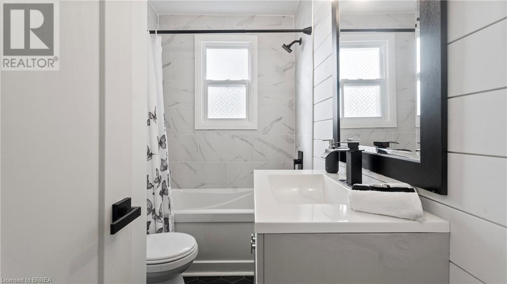 76 Gladstone Avenue, Brantford, Ontario  N3S 1P3 - Photo 12 - 40683287