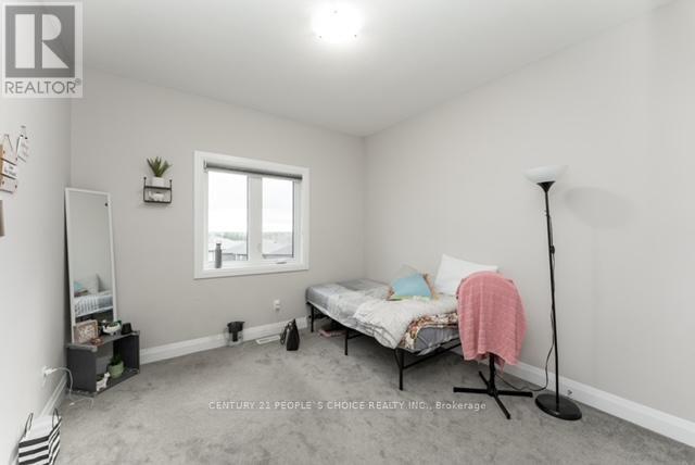 681 Thomas Slee Drive, Kitchener, Ontario  N2P 0J1 - Photo 22 - X11900444