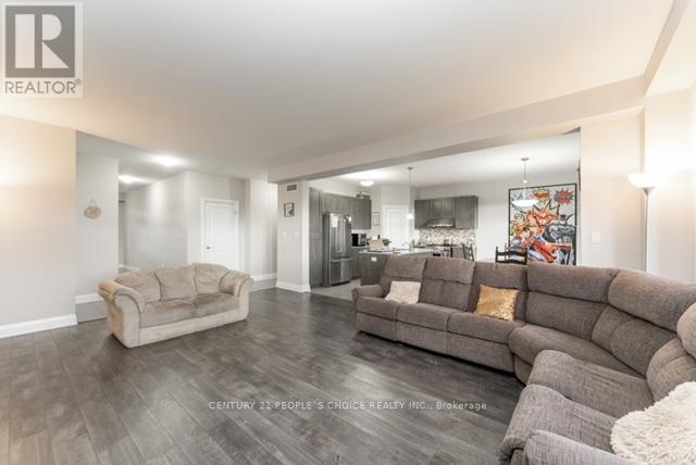 681 Thomas Slee Drive, Kitchener, Ontario  N2P 0J1 - Photo 7 - X11900444