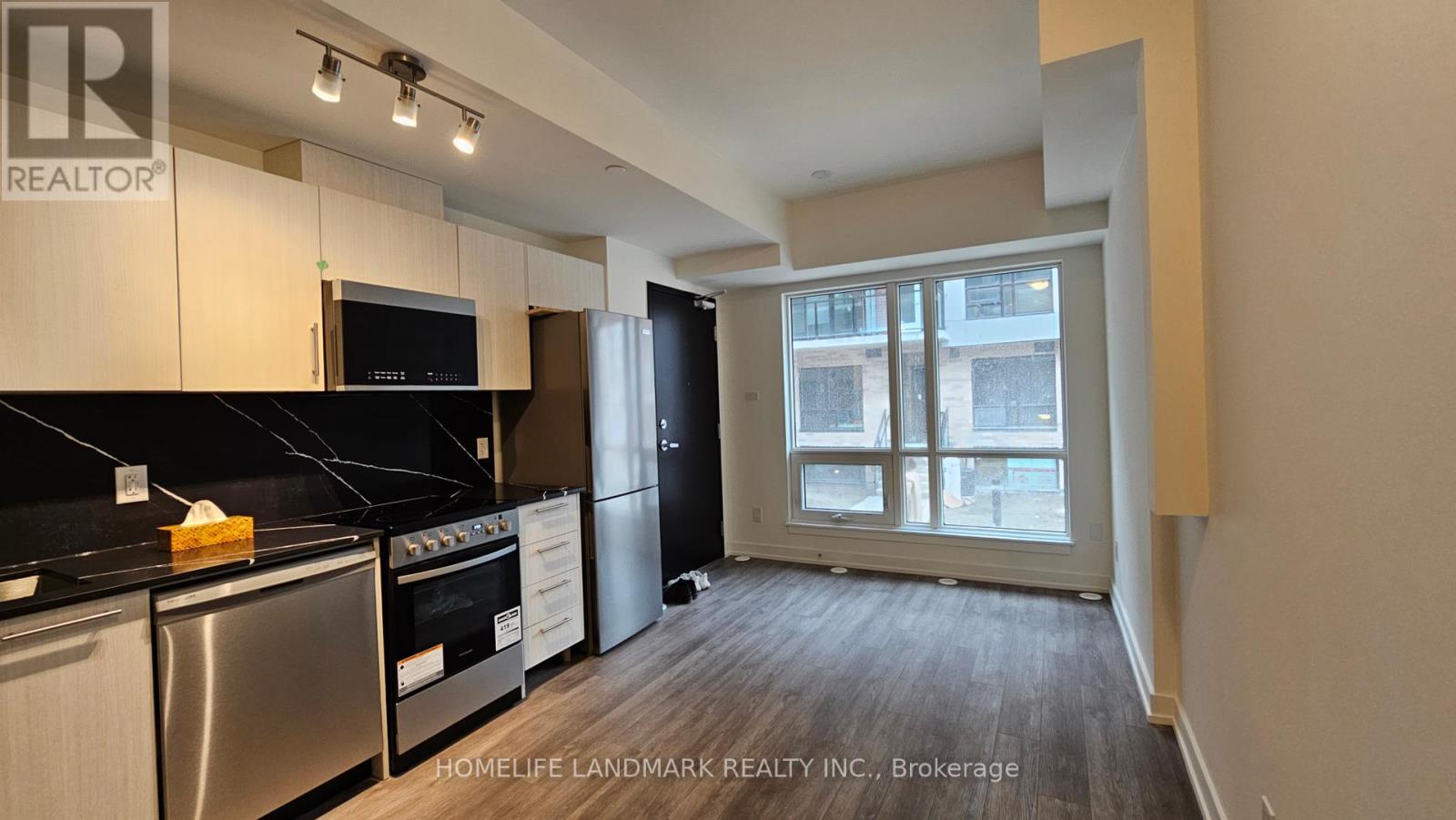 Th 33 - 861 Sheppard Avenue W, Toronto, Ontario  M3H 0E9 - Photo 5 - C11901881