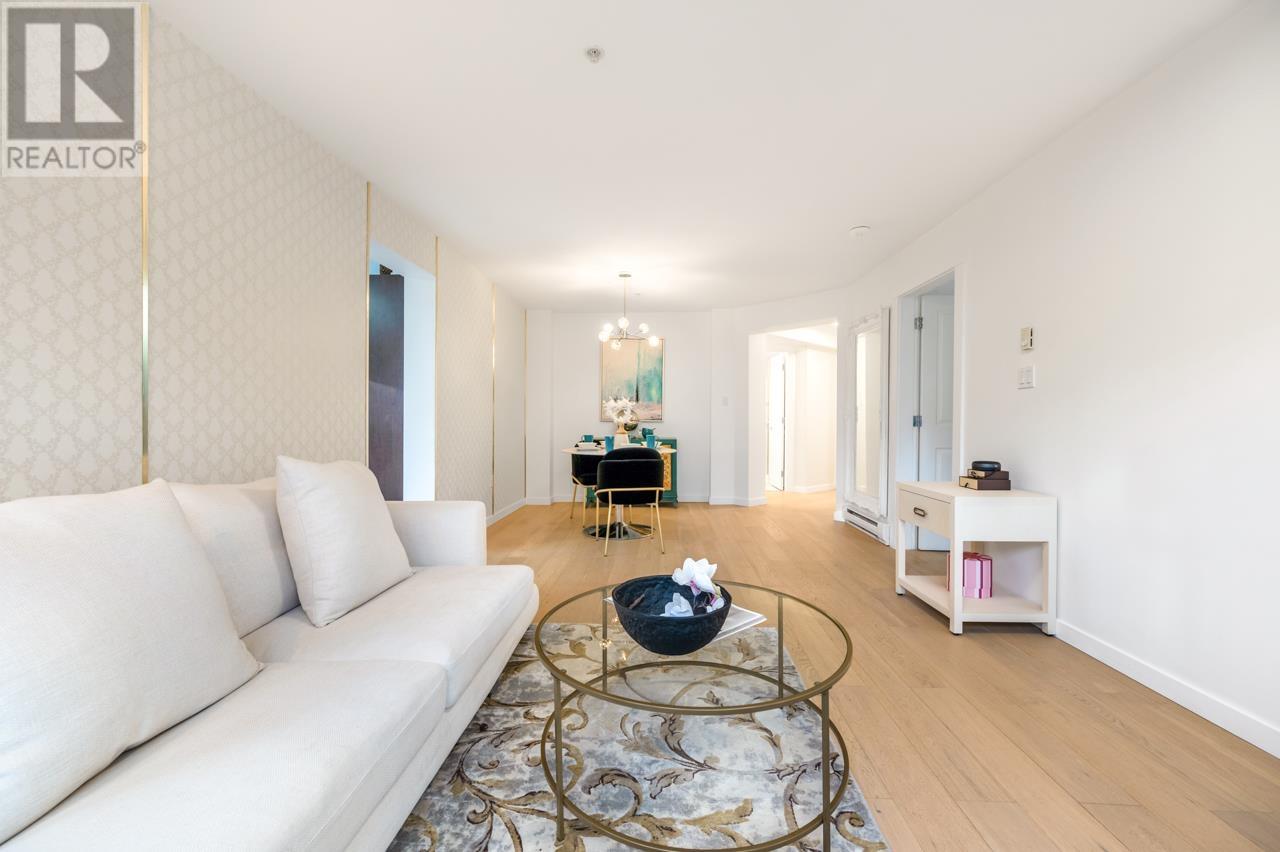 Listing Picture 8 of 30 : 5114 5111 GARDEN CITY ROAD, Richmond / 烈治文 - 魯藝地產 Yvonne Lu Group - MLS Medallion Club Member