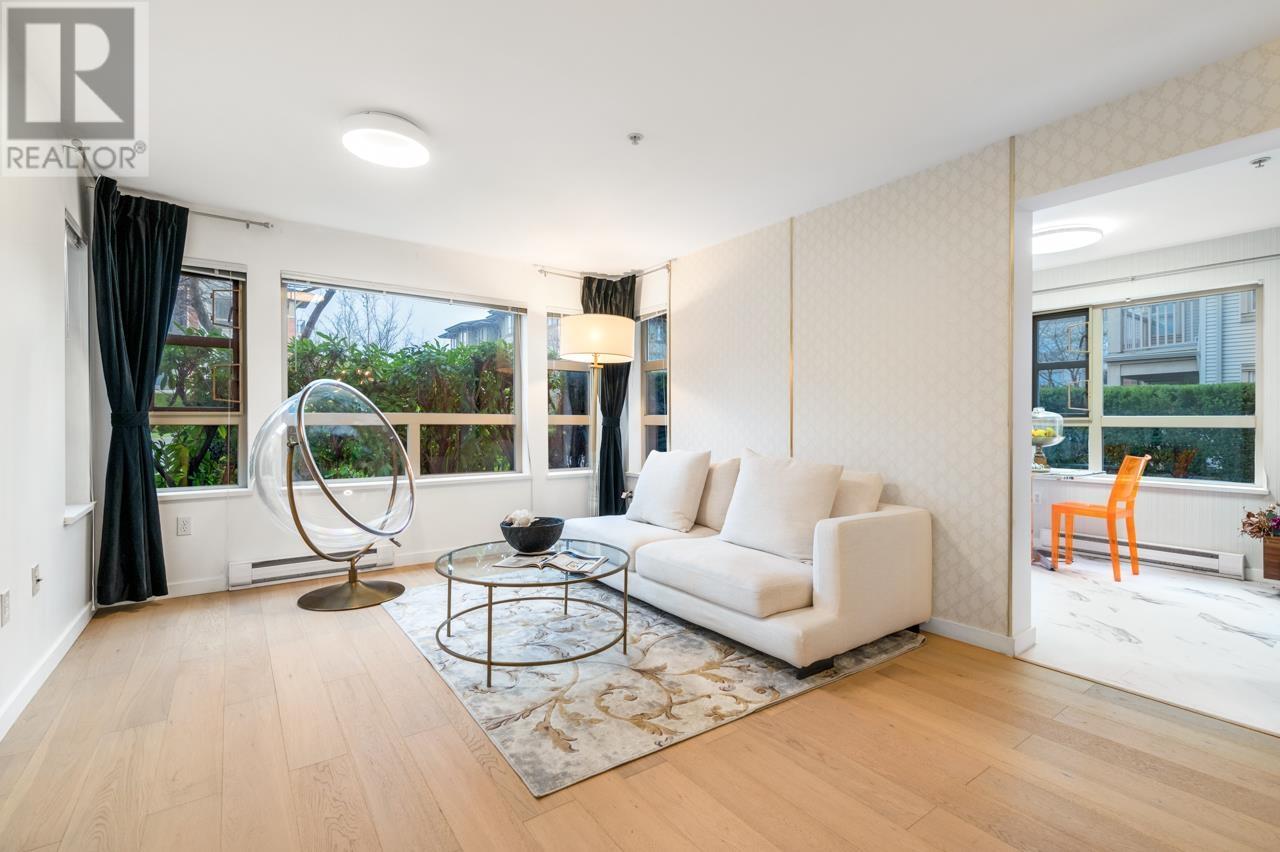 Listing Picture 6 of 30 : 5114 5111 GARDEN CITY ROAD, Richmond / 烈治文 - 魯藝地產 Yvonne Lu Group - MLS Medallion Club Member