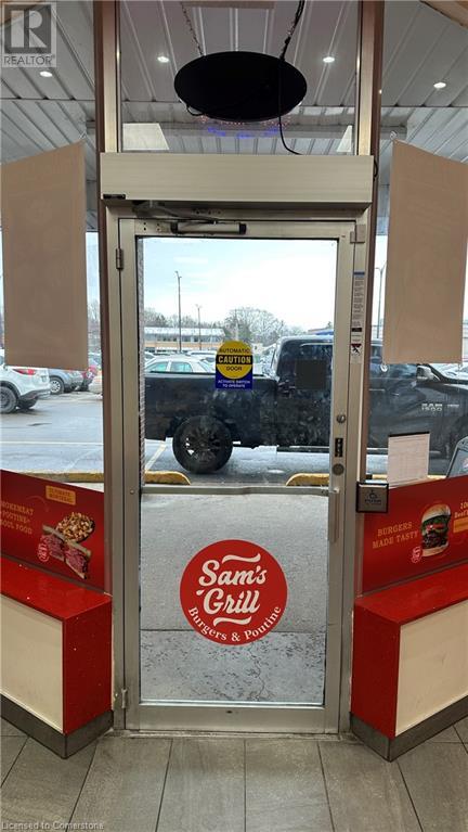 3017 New  Street, Burlington, Ontario  L7R 1K3 - Photo 9 - 40686556