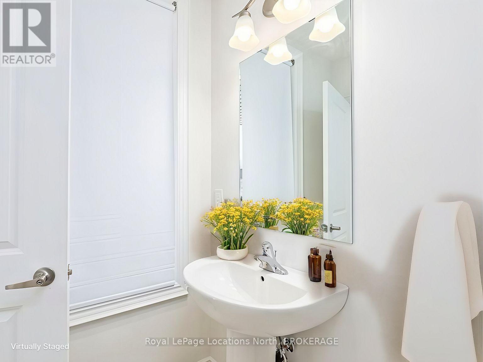 11 Lisa Street, Wasaga Beach, Ontario  L9Z 1J9 - Photo 6 - S11901762
