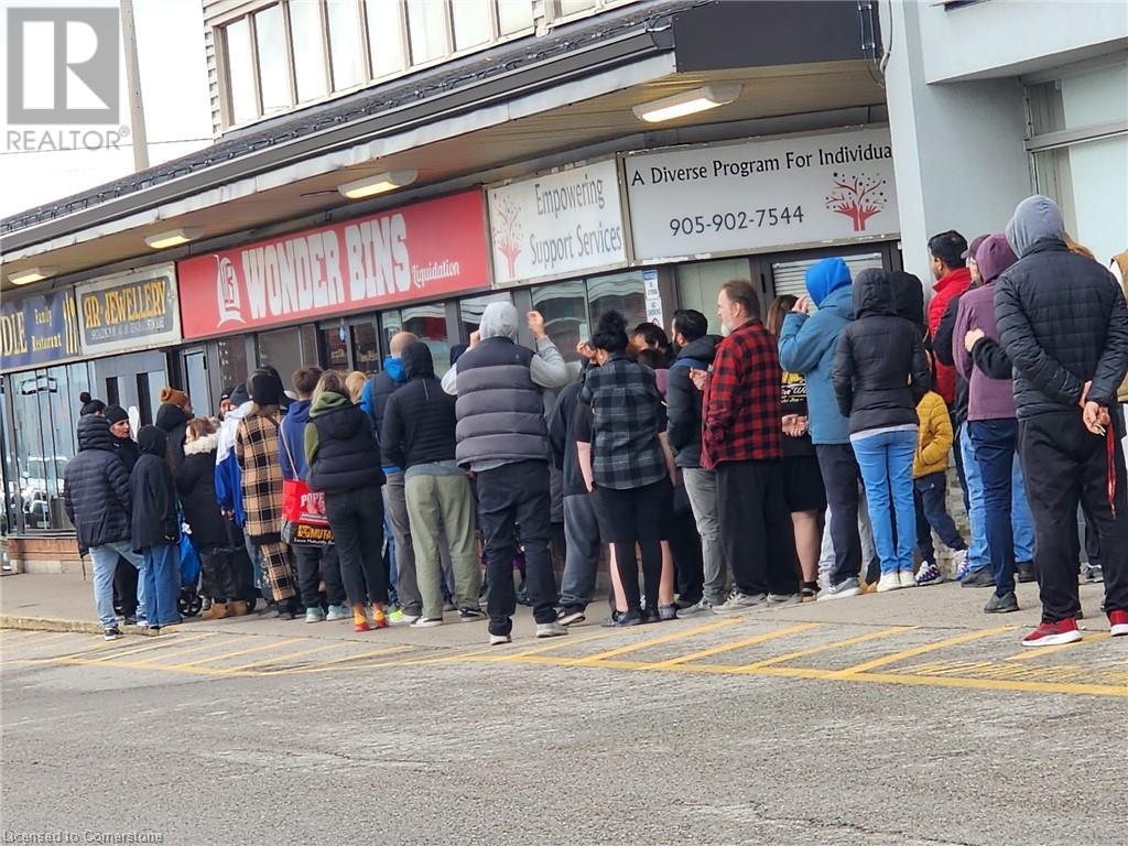 1119 Fennell Avenue E, Hamilton, Ontario  L8T 1S2 - Photo 3 - 40686599