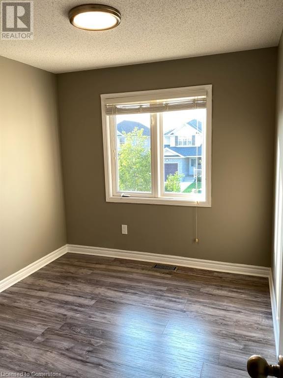 725 Angler Way, Waterloo, Ontario  N2K 4L6 - Photo 10 - 40686604