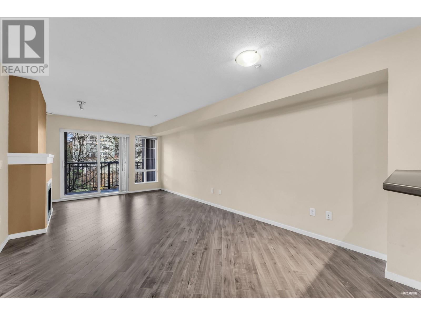 Listing Picture 9 of 37 : 315 9283 GOVERNMENT STREET, Burnaby / 本拿比 - 魯藝地產 Yvonne Lu Group - MLS Medallion Club Member