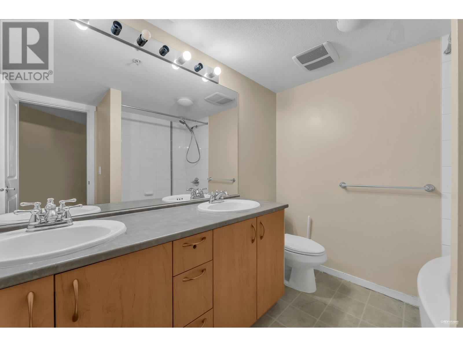 Listing Picture 15 of 37 : 315 9283 GOVERNMENT STREET, Burnaby / 本拿比 - 魯藝地產 Yvonne Lu Group - MLS Medallion Club Member