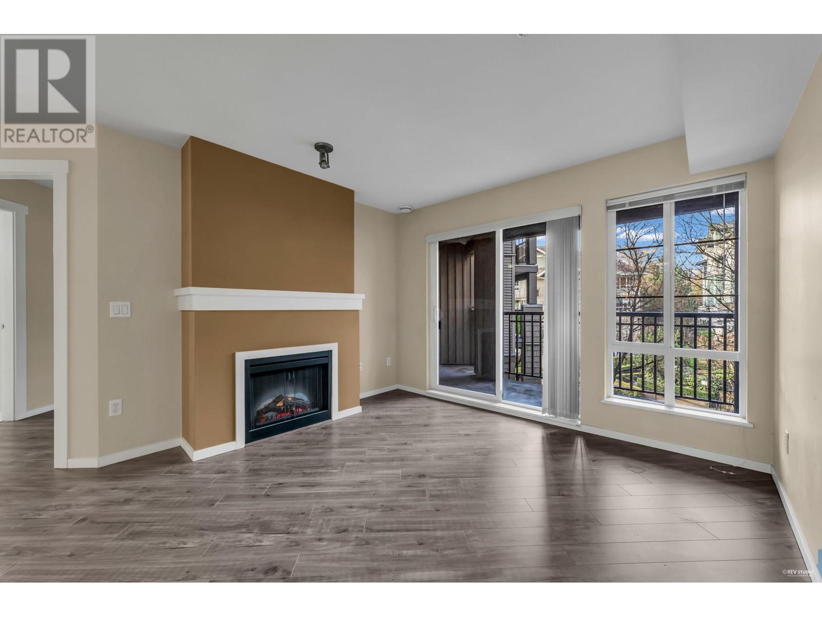 Listing Picture 19 of 37 : 315 9283 GOVERNMENT STREET, Burnaby / 本拿比 - 魯藝地產 Yvonne Lu Group - MLS Medallion Club Member