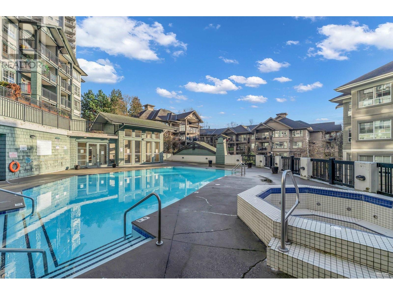 Listing Picture 33 of 37 : 315 9283 GOVERNMENT STREET, Burnaby / 本拿比 - 魯藝地產 Yvonne Lu Group - MLS Medallion Club Member