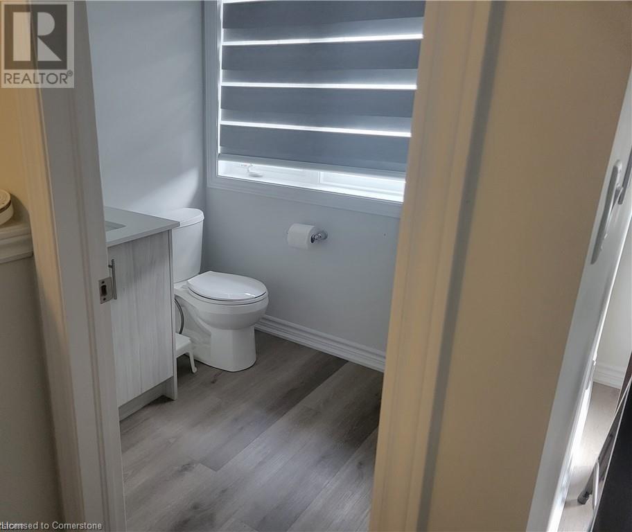 124 Compass Trail Unit# 35Cambridge, Ontario  N3E 0E3 - Photo 4 - 40686610