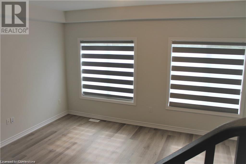 124 Compass Trail Unit# 35Cambridge, Ontario  N3E 0E3 - Photo 3 - 40686610