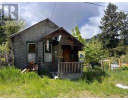 707 Park Street, slocan, British Columbia