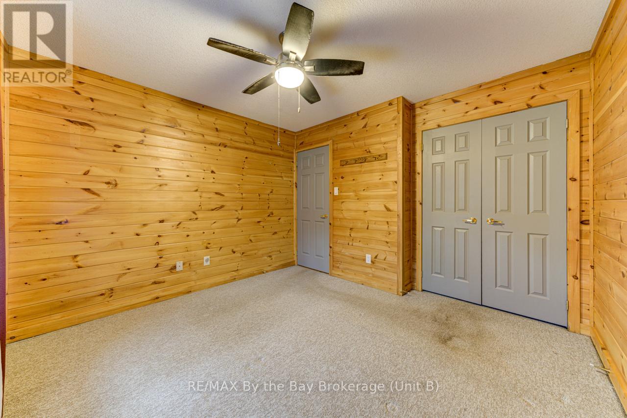 19 Cabin Crescent, Wasaga Beach, Ontario  L9Z 1X7 - Photo 13 - S10440071