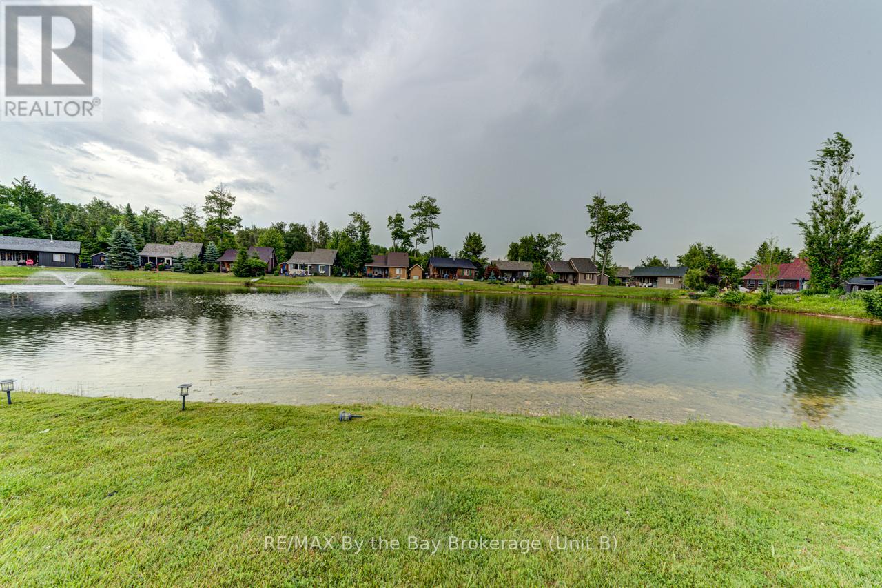 19 Cabin Crescent, Wasaga Beach, Ontario  L9Z 1X7 - Photo 20 - S10440071
