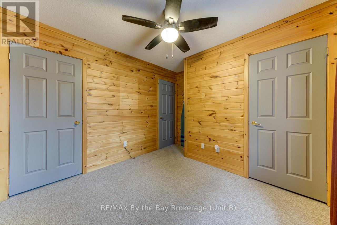 19 Cabin Crescent, Wasaga Beach, Ontario  L9Z 1X7 - Photo 9 - S10440071