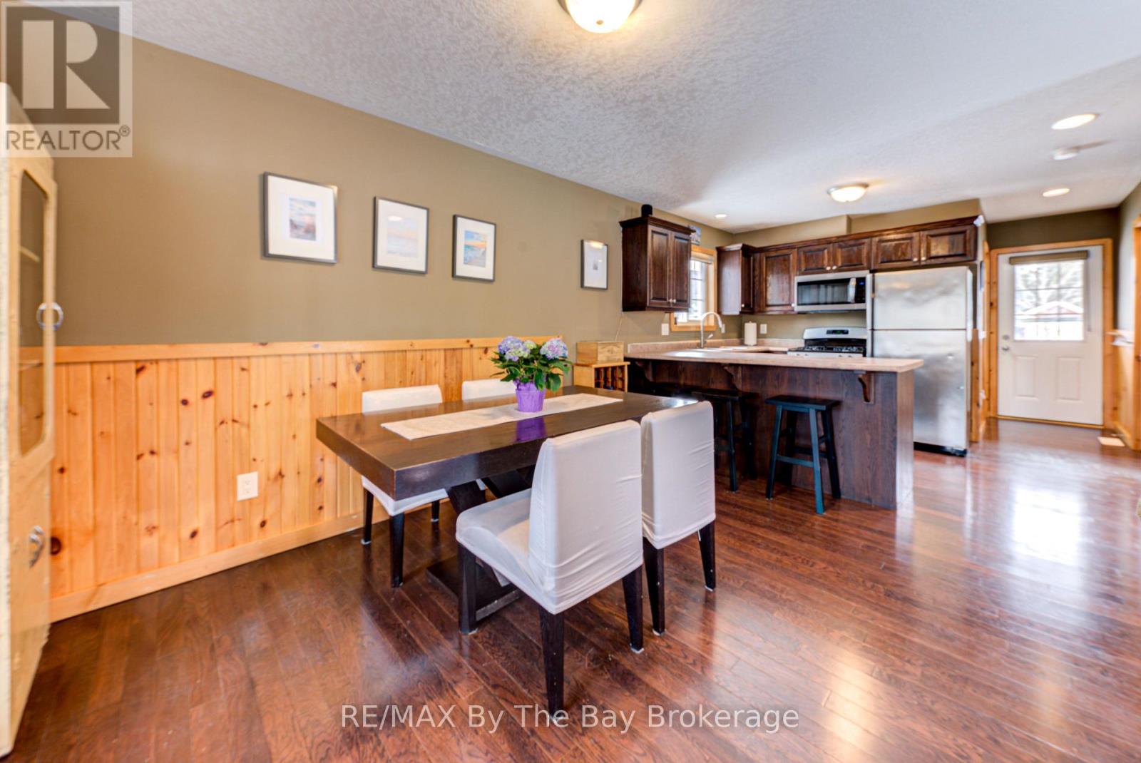 11 Temagami Trail, Wasaga Beach, Ontario  L9Z 1X7 - Photo 12 - S10440028