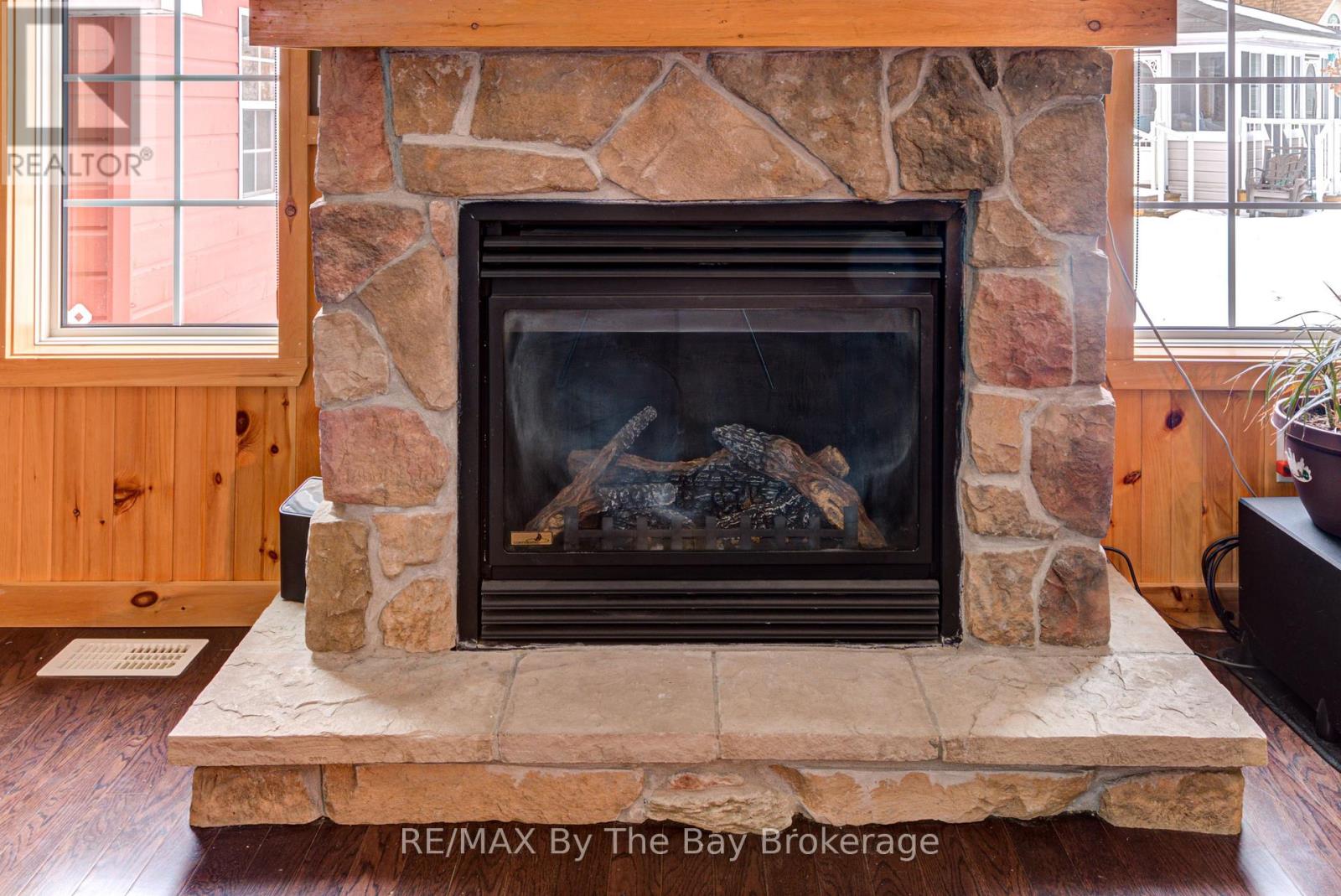 11 Temagami Trail, Wasaga Beach, Ontario  L9Z 1X7 - Photo 15 - S10440028