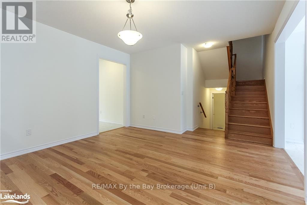 151 Rosanne Circle, Wasaga Beach, Ontario  L9Z 0N1 - Photo 22 - S10436295