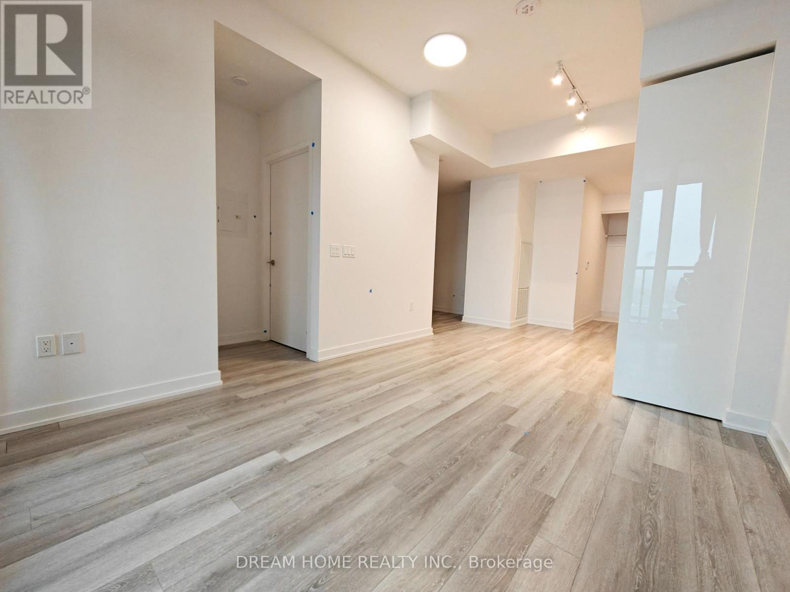 3810 - 238 Simcoe Street, Toronto, Ontario  M5T 3B9 - Photo 4 - C11900761