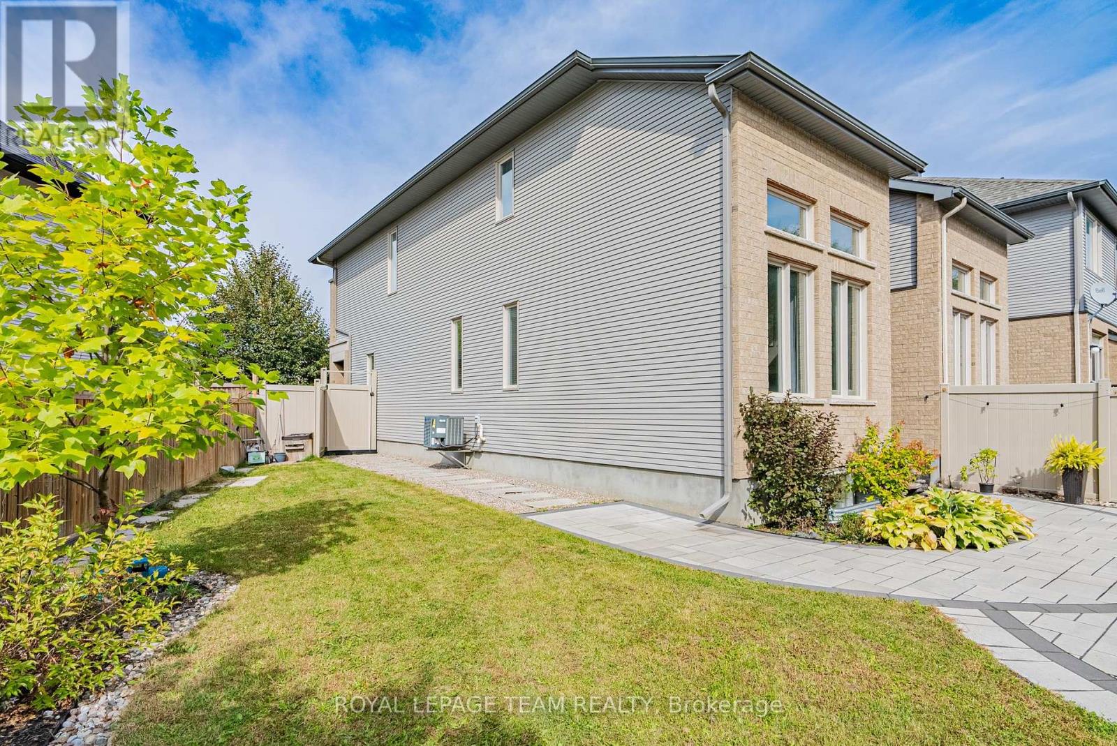 1136 Tischart Crescent, Ottawa, Ontario  K2T 0G4 - Photo 6 - X11902109