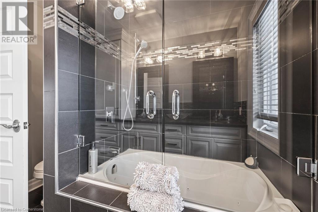 1479 Merrittville Hwy, Thorold, Ontario  L3B 5N5 - Photo 19 - 40686537