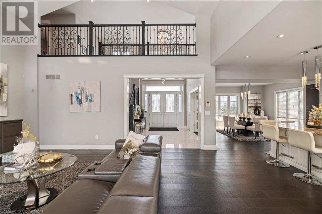 1479 Merrittville Hwy, Thorold, Ontario  L3B 5N5 - Photo 3 - 40686537