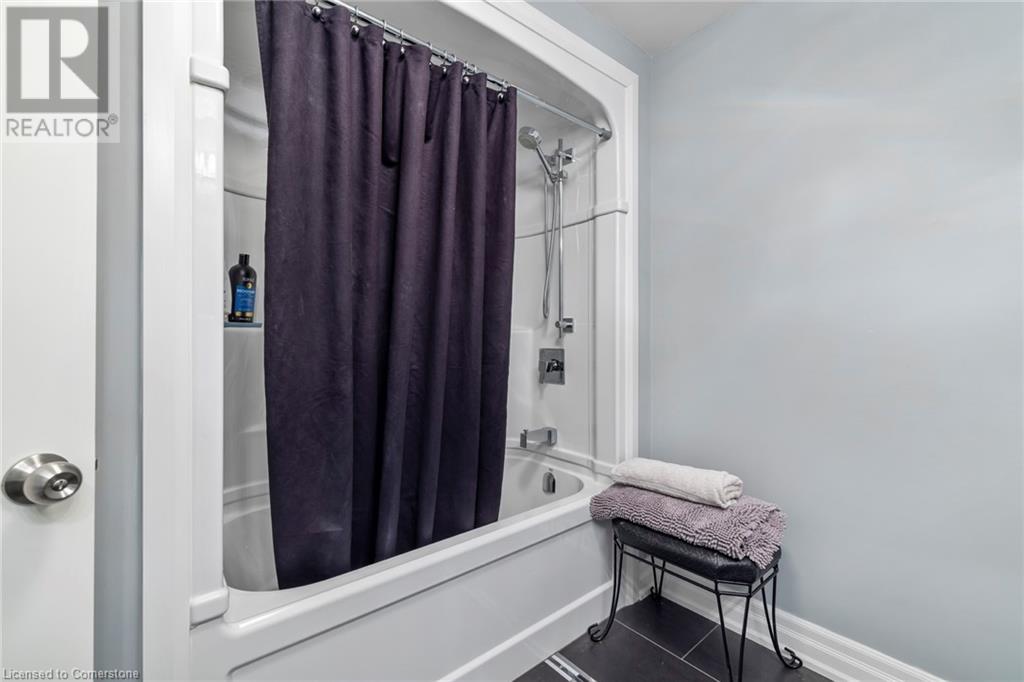 1479 Merrittville Hwy, Thorold, Ontario  L3B 5N5 - Photo 40 - 40686537