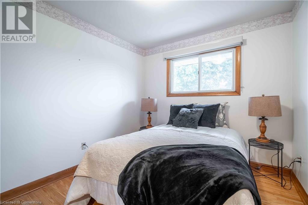 10 Salmond Court, Hamilton, Ontario  L8T 2J7 - Photo 20 - 40673167