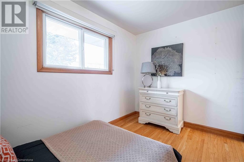 10 Salmond Court, Hamilton, Ontario  L8T 2J7 - Photo 25 - 40673167