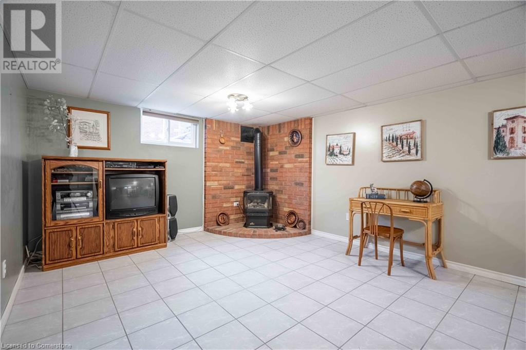 10 Salmond Court, Hamilton, Ontario  L8T 2J7 - Photo 32 - 40673167