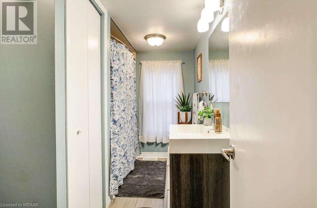 32 Pearl Street, Tillsonburg, Ontario  N4G 1L3 - Photo 15 - 40686629