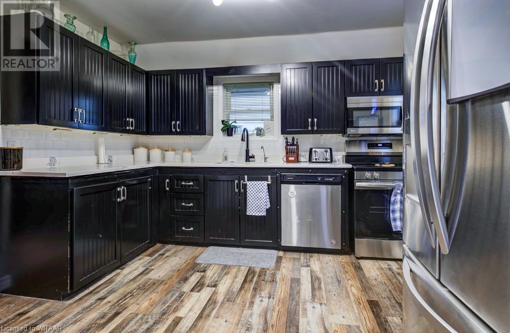 32 Pearl Street, Tillsonburg, Ontario  N4G 1L3 - Photo 4 - 40686629