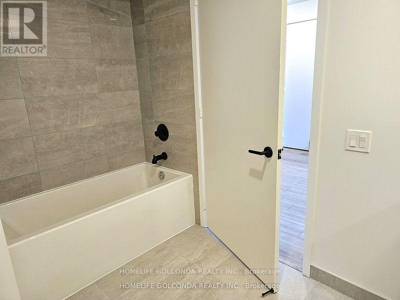 1020 - 108 Peter Street, Toronto, Ontario  M5V 2G7 - Photo 7 - C11902203