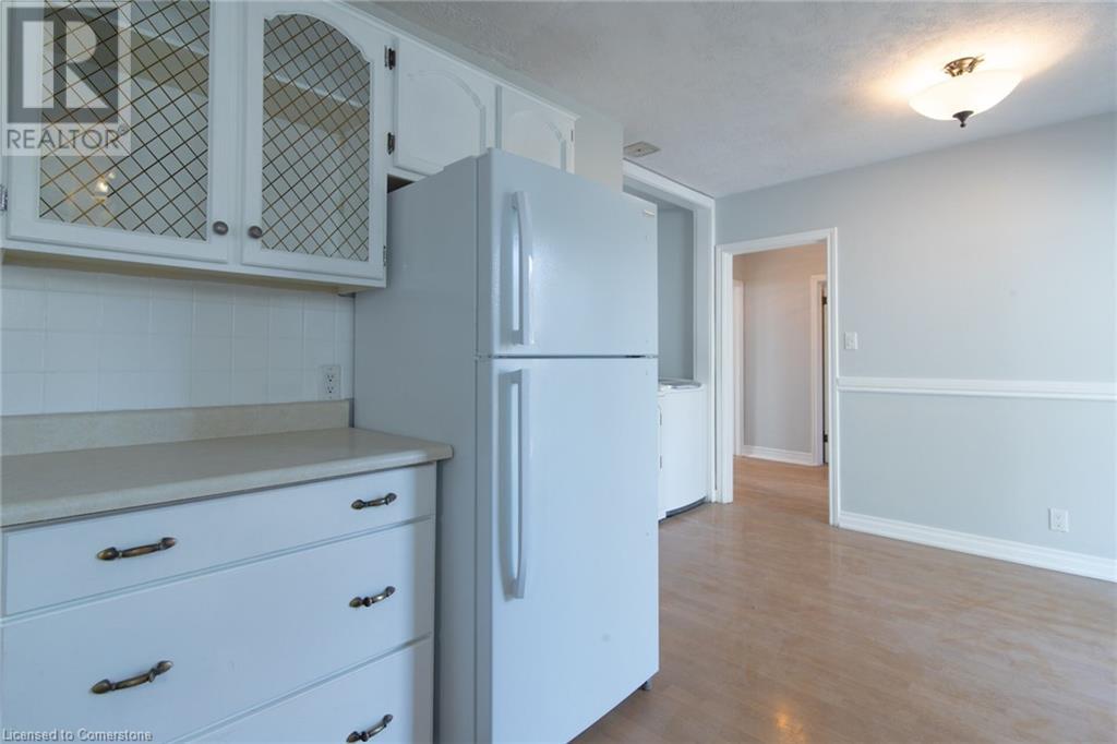 112 Vancouver Drive, Guelph, Ontario  N1E 2G3 - Photo 12 - 40671627