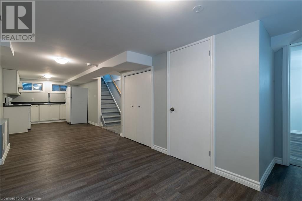 112 Vancouver Drive, Guelph, Ontario  N1E 2G3 - Photo 21 - 40671627