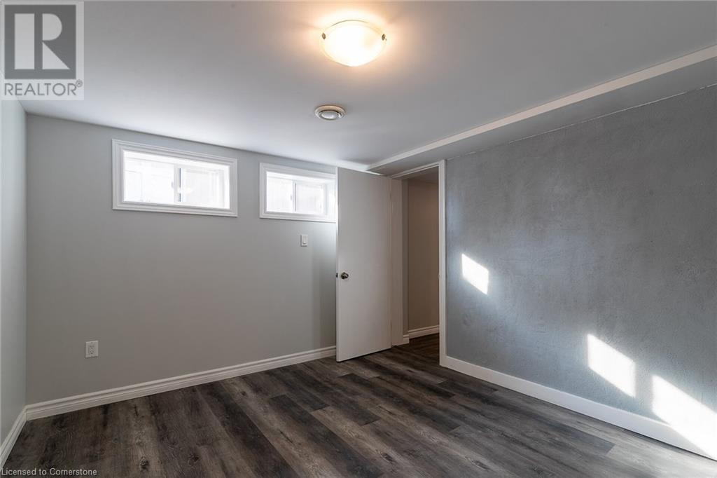 112 Vancouver Drive, Guelph, Ontario  N1E 2G3 - Photo 23 - 40671675