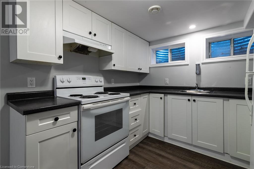 112 Vancouver Drive, Guelph, Ontario  N1E 2G3 - Photo 19 - 40671675