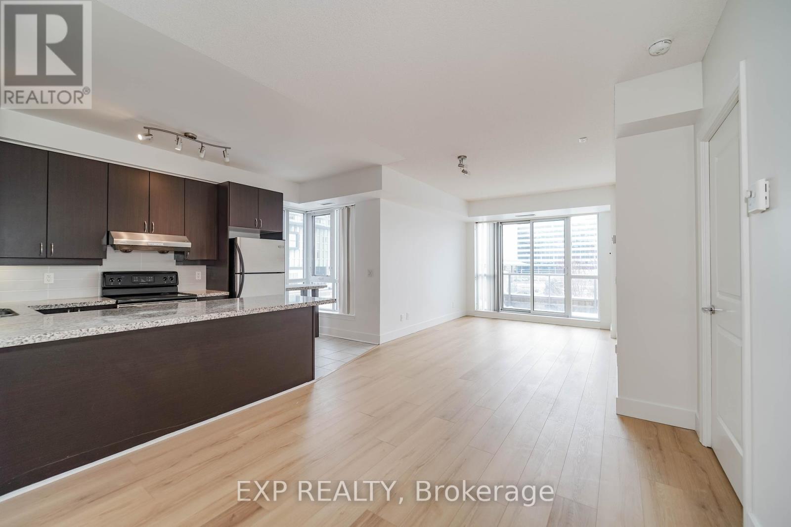 Property at 307 - 57 UPPER DUKE CRESCENT image 4