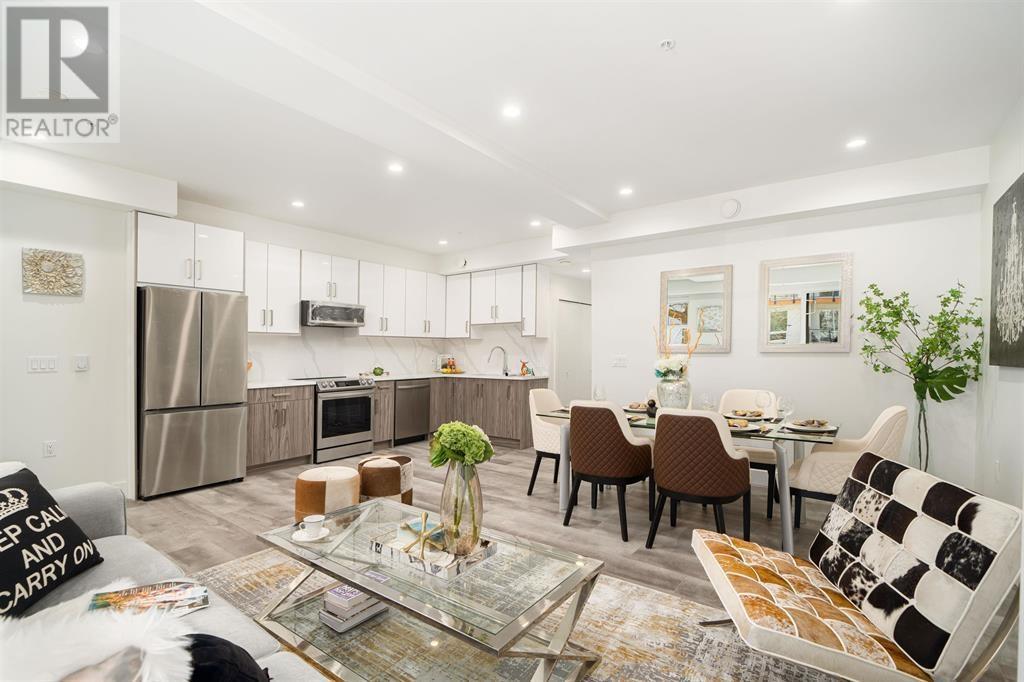 2685 Duke Street, Vancouver, British Columbia V5R 4S8 - Photo 1 - R2950575