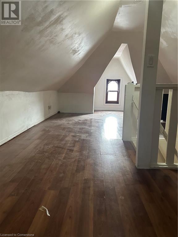 33 Nightingale Avenue, Hamilton, Ontario  L8L 1R7 - Photo 3 - 40686637