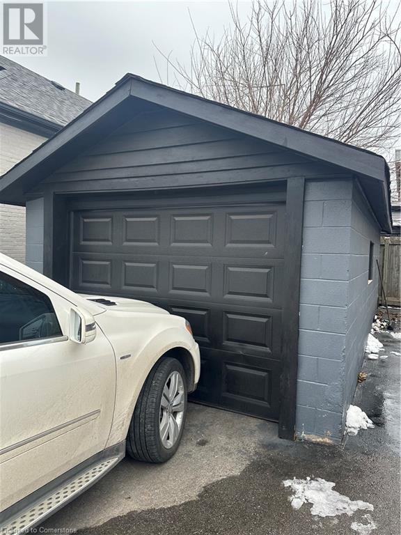 33 Nightingale Avenue, Hamilton, Ontario  L8L 1R7 - Photo 9 - 40686637