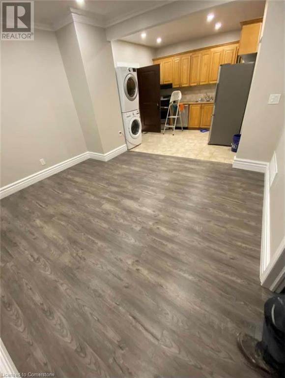 12 Poplar AvenueHamilton, Ontario  L8V 2S6 - Photo 4 - 40686636