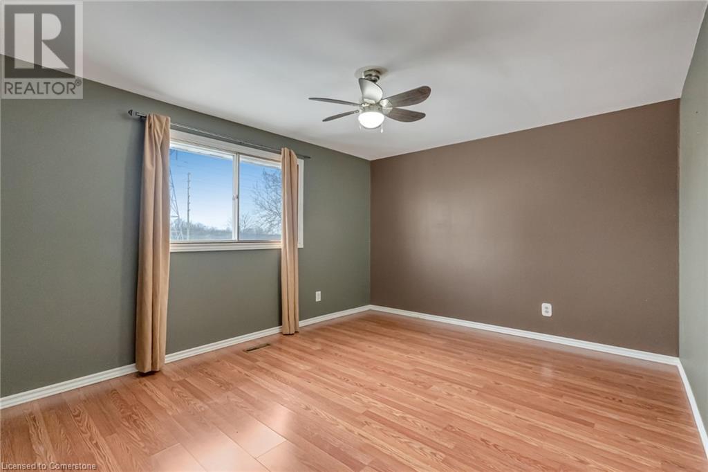 42 Westchester WayBrantford, Ontario  N3R 6W6 - Photo 16 - 40686518