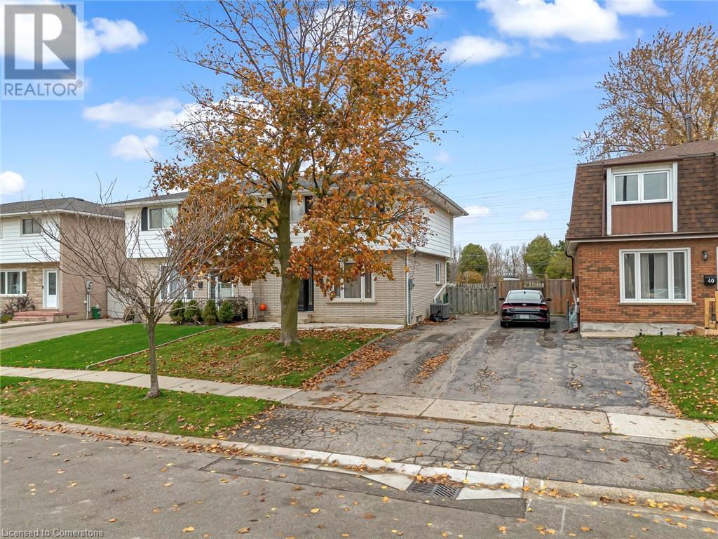 42 Westchester WayBrantford, Ontario  N3R 6W6 - Photo 4 - 40686518