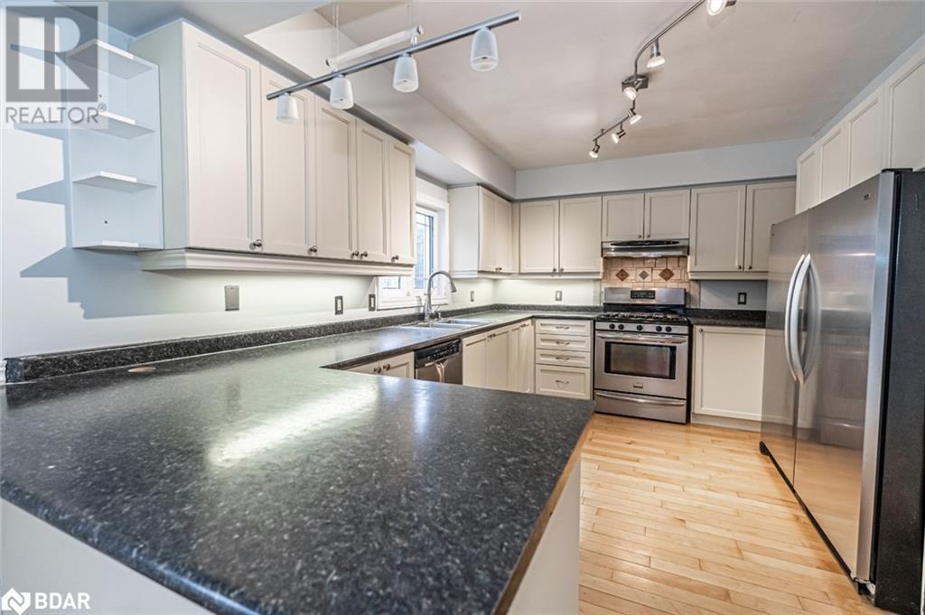 250 Big Bay Point Road, Innisfil, Ontario  L9S 2P6 - Photo 6 - 40684910