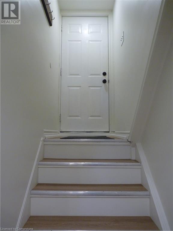 29 East 41st Street Unit# Lower, Hamilton, Ontario  L8T 2Z4 - Photo 17 - 40686320