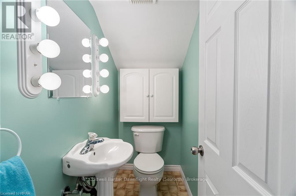 62 Main Street, Bluewater, Ontario  N0M 2T0 - Photo 24 - X11822895